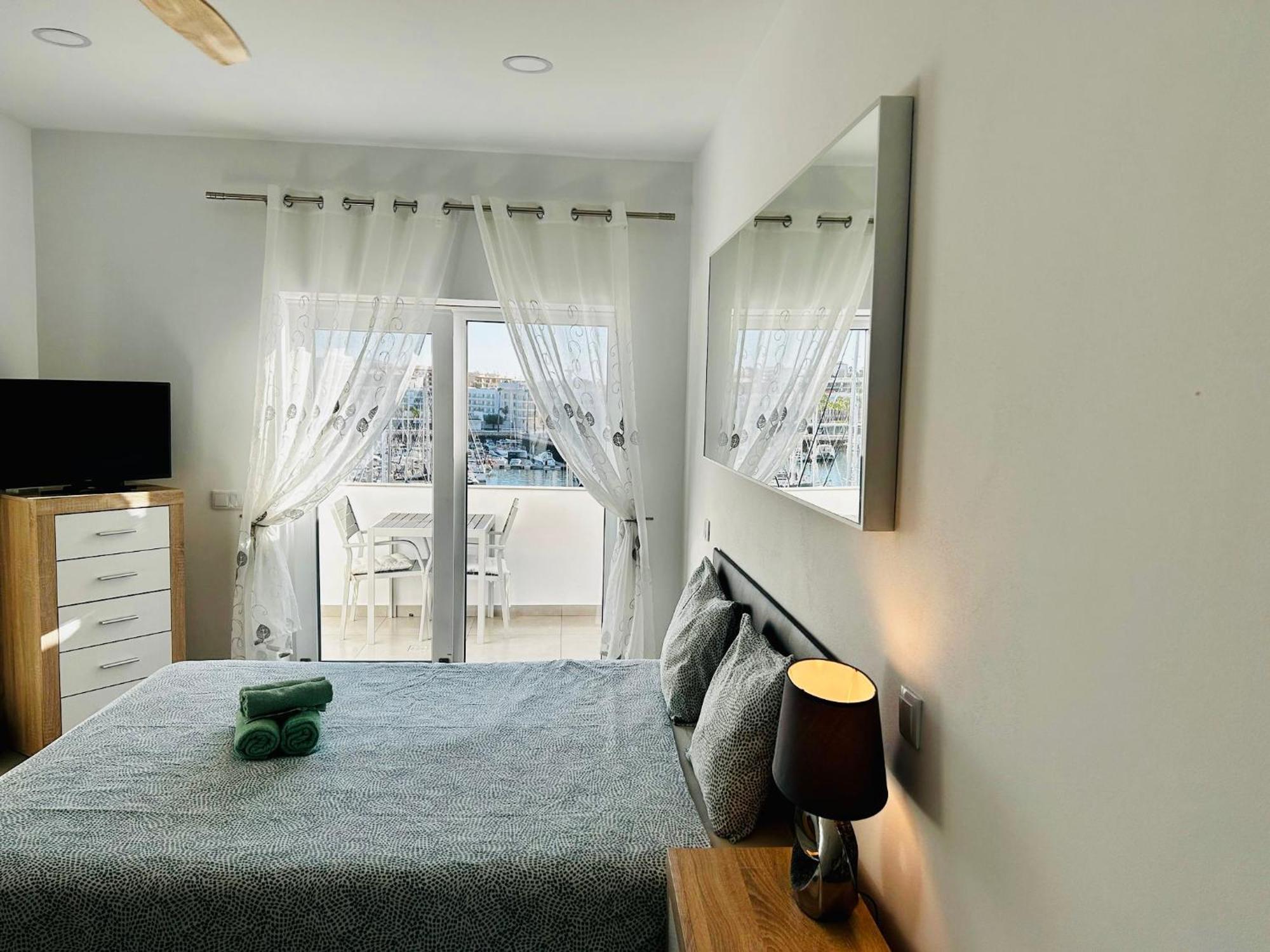 Studio Apt With Spectacular Views Of Lagos Marina Esterno foto